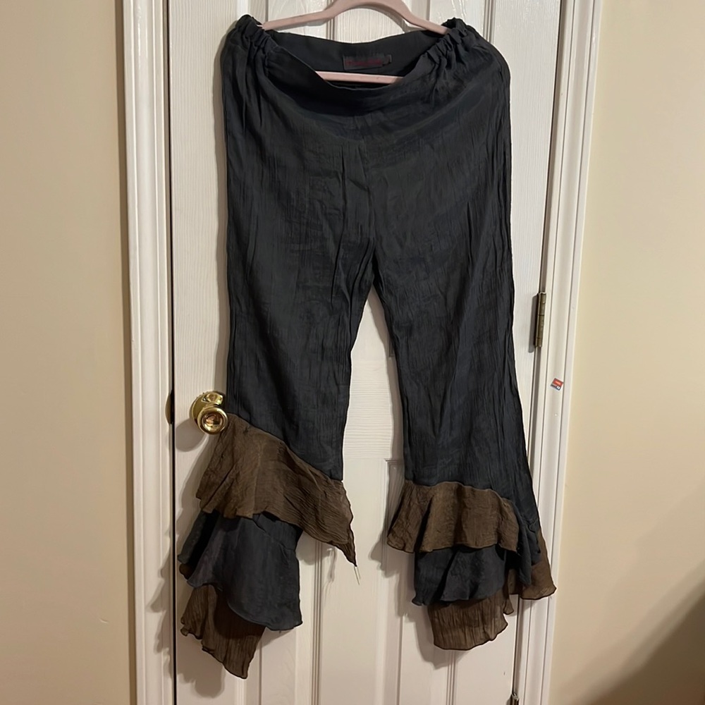 Pretty Angel Artistic Pants  size L